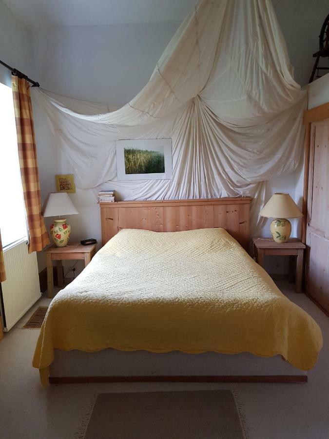 Le Moulin De Varax Saint-Paul-de-Varax Екстериор снимка